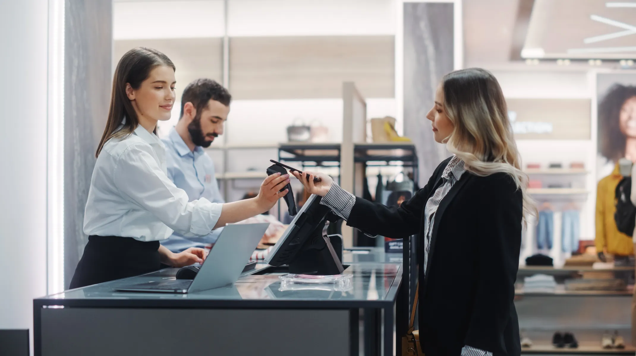 A Guide To Data-Driven Retail Store